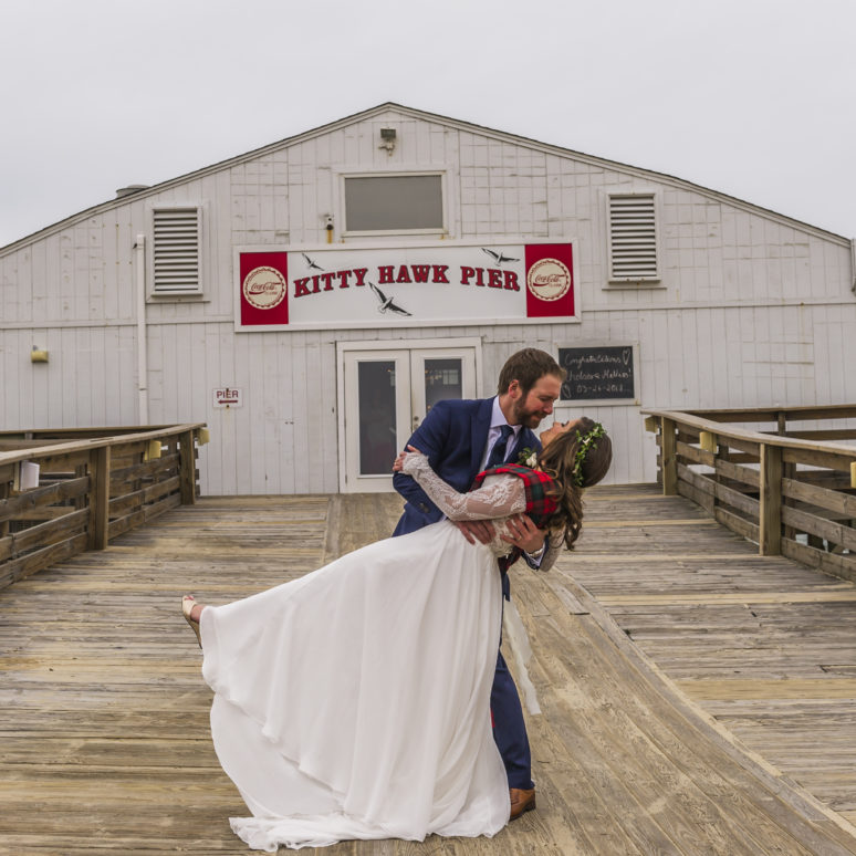Kitty Hawk Pier Wedding | Chelsea & Mathias | Kitty Hawk Wedding