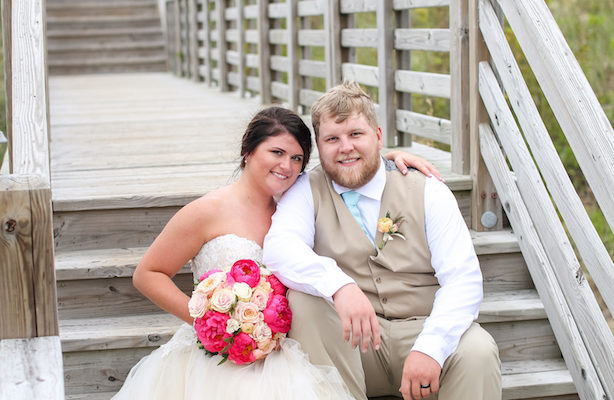 Pine Island Lodge Wedding | Heidi & Ian | Corolla Wedding