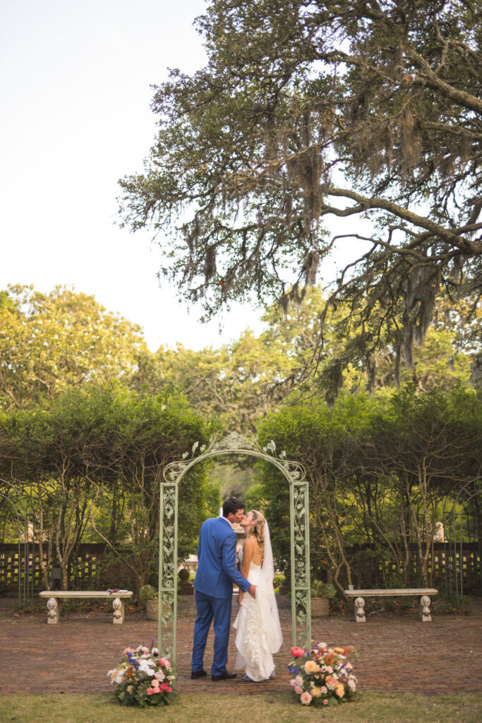 Elizabethan Gardens Wedding | Outer Banks Wedding