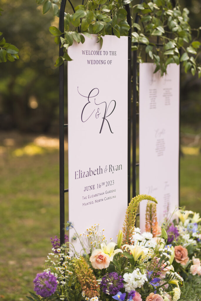 Elizabethan Gardens Wedding | Outer Banks Wedding