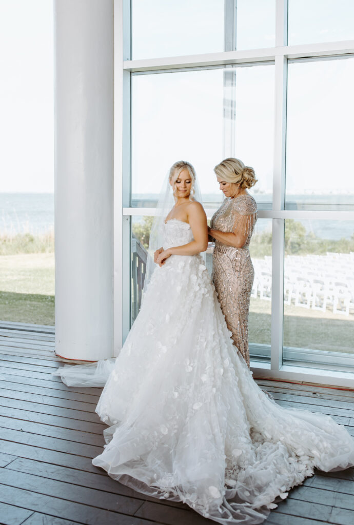 Roanoke Island Festival Park Wedding | Outer Banks Wedding | Manteo Wedding