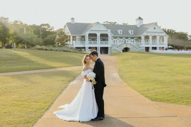 DuckWoodsCountryClubWedding-832